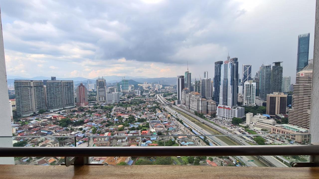 Rumah Kampong Bharu Near Klcc クアラルンプール エクステリア 写真